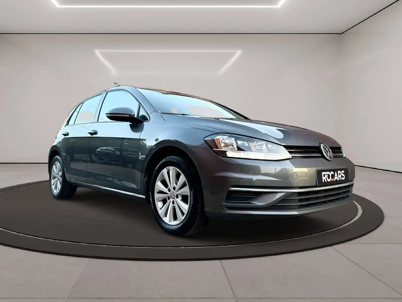 Volkswagen Golf - 4