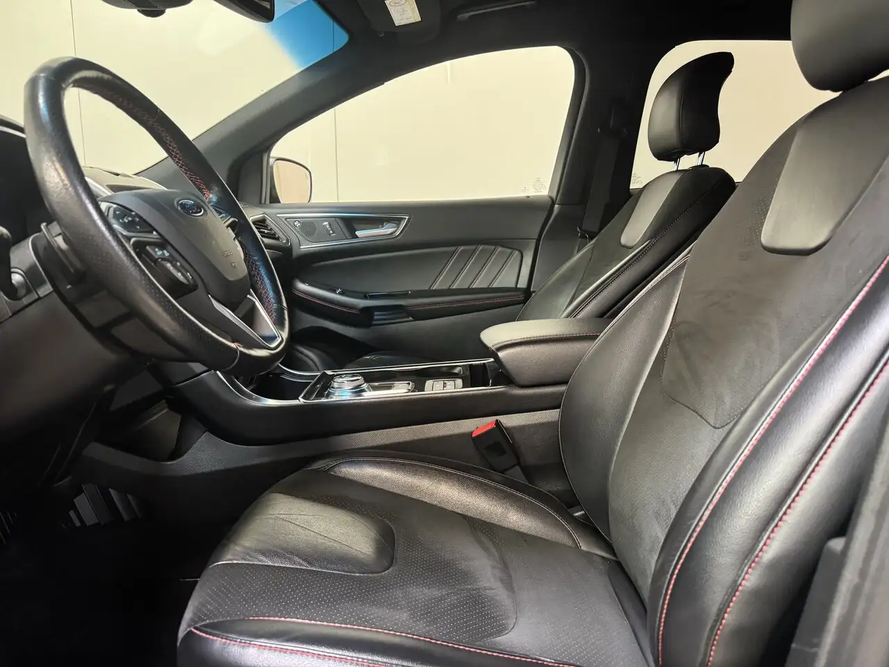 Ford Edge - 9