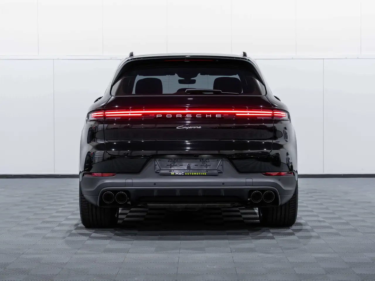 Porsche Cayenne - 8
