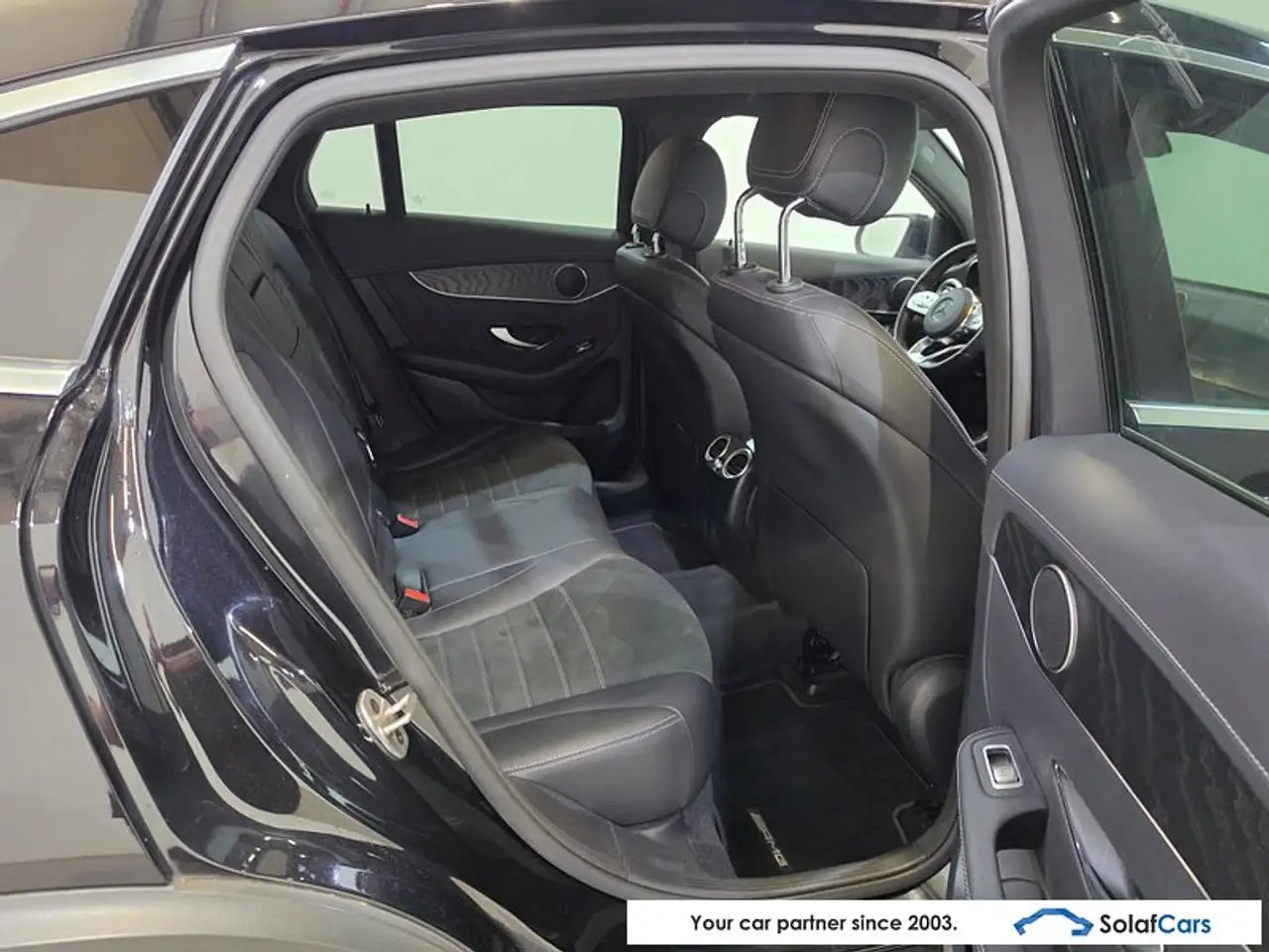 Mercedes-Benz GLC 300 - 11