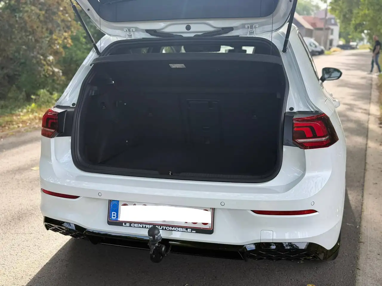 Volkswagen Golf - 8
