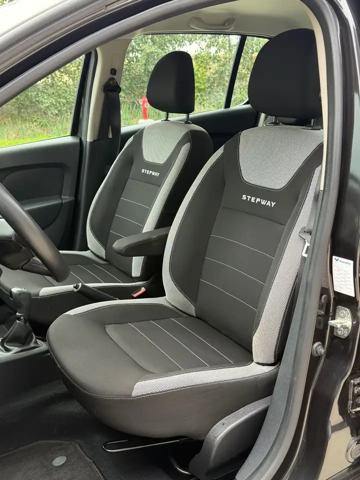 Dacia Sandero - 7
