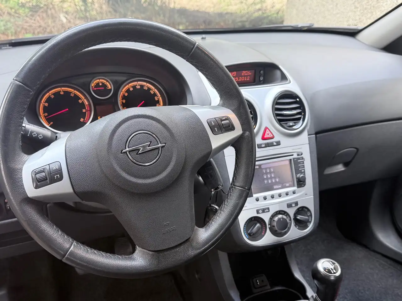 Opel Corsa - 10