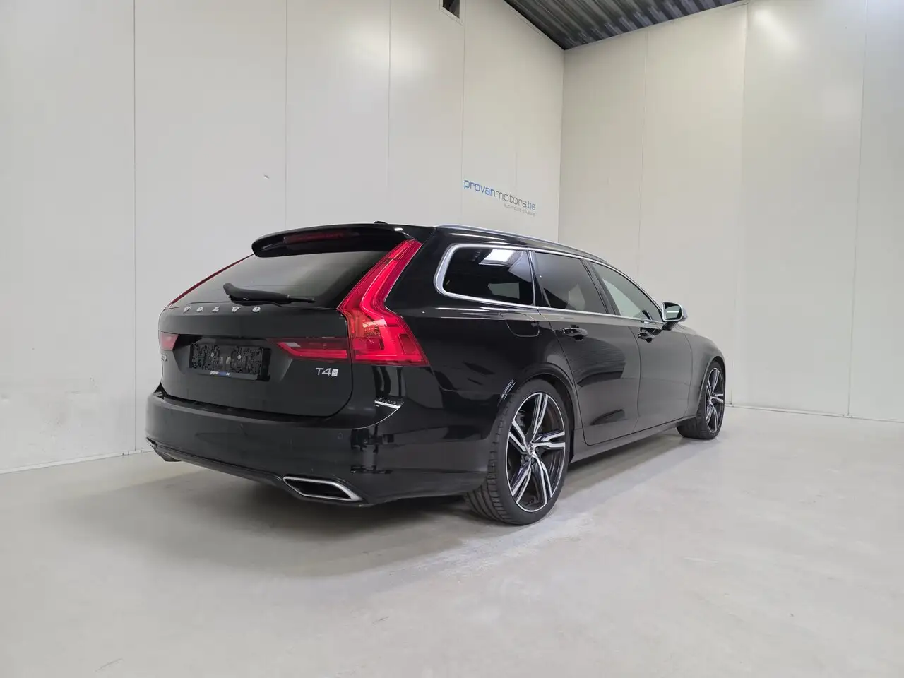 Volvo V90 - 3