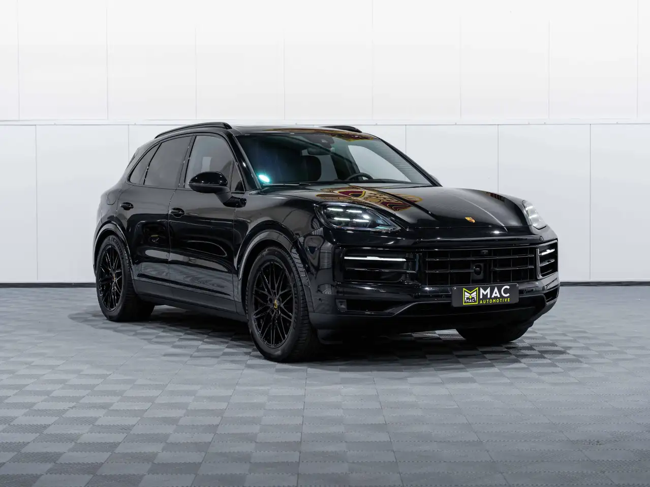 Porsche Cayenne - 9