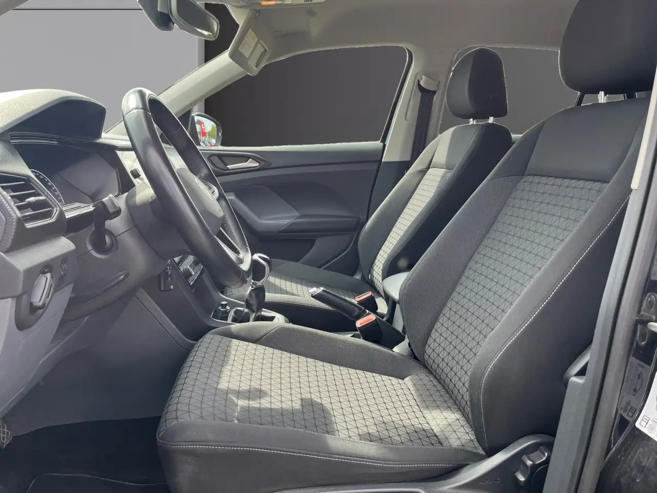 Volkswagen T-Cross - 7