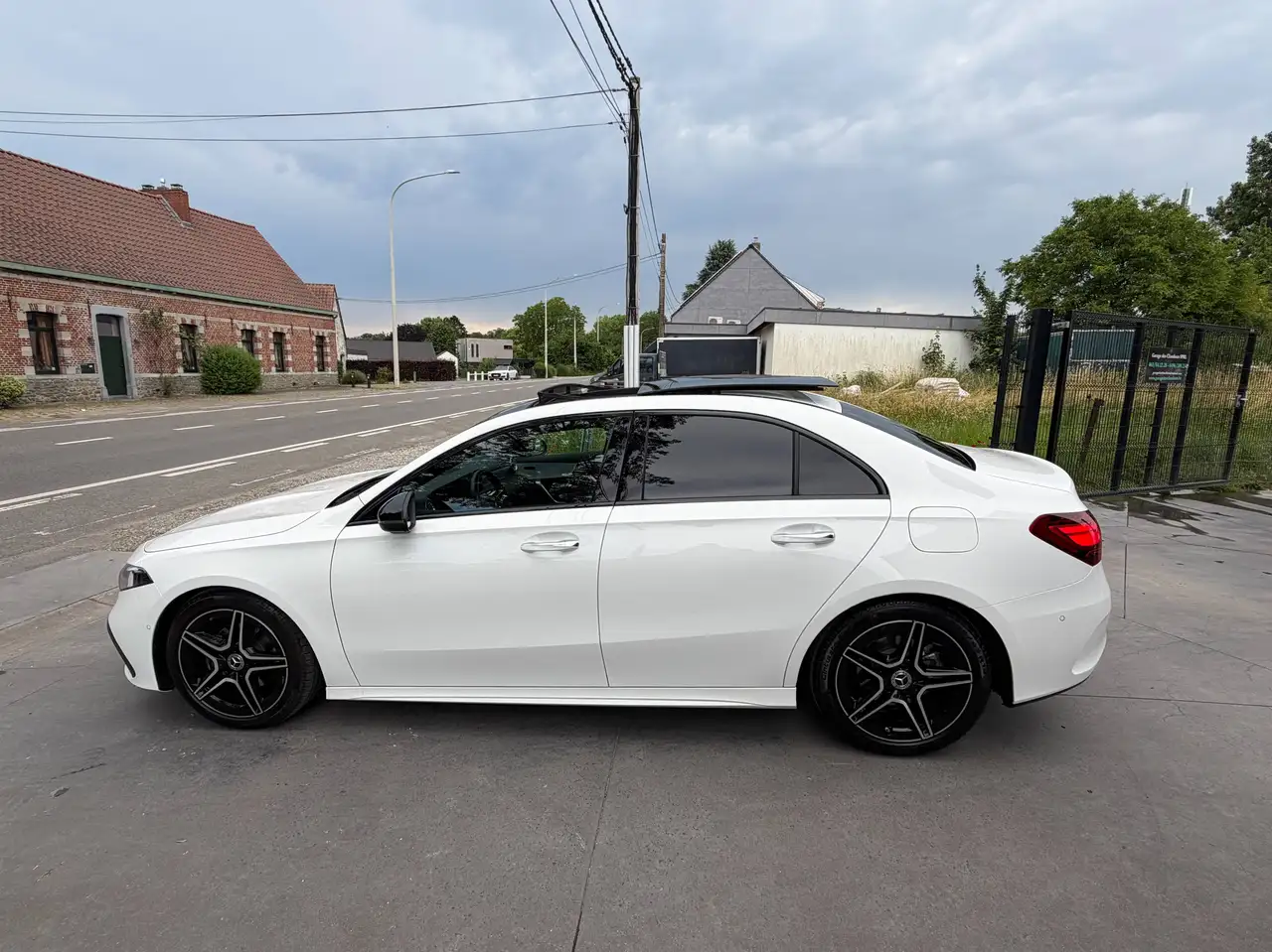 Mercedes-Benz A 200 - 6