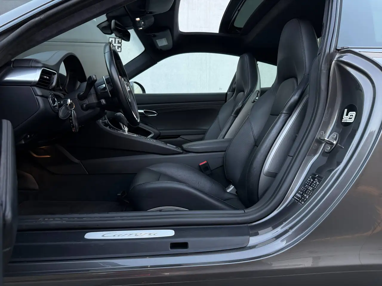 Porsche 911 - 8