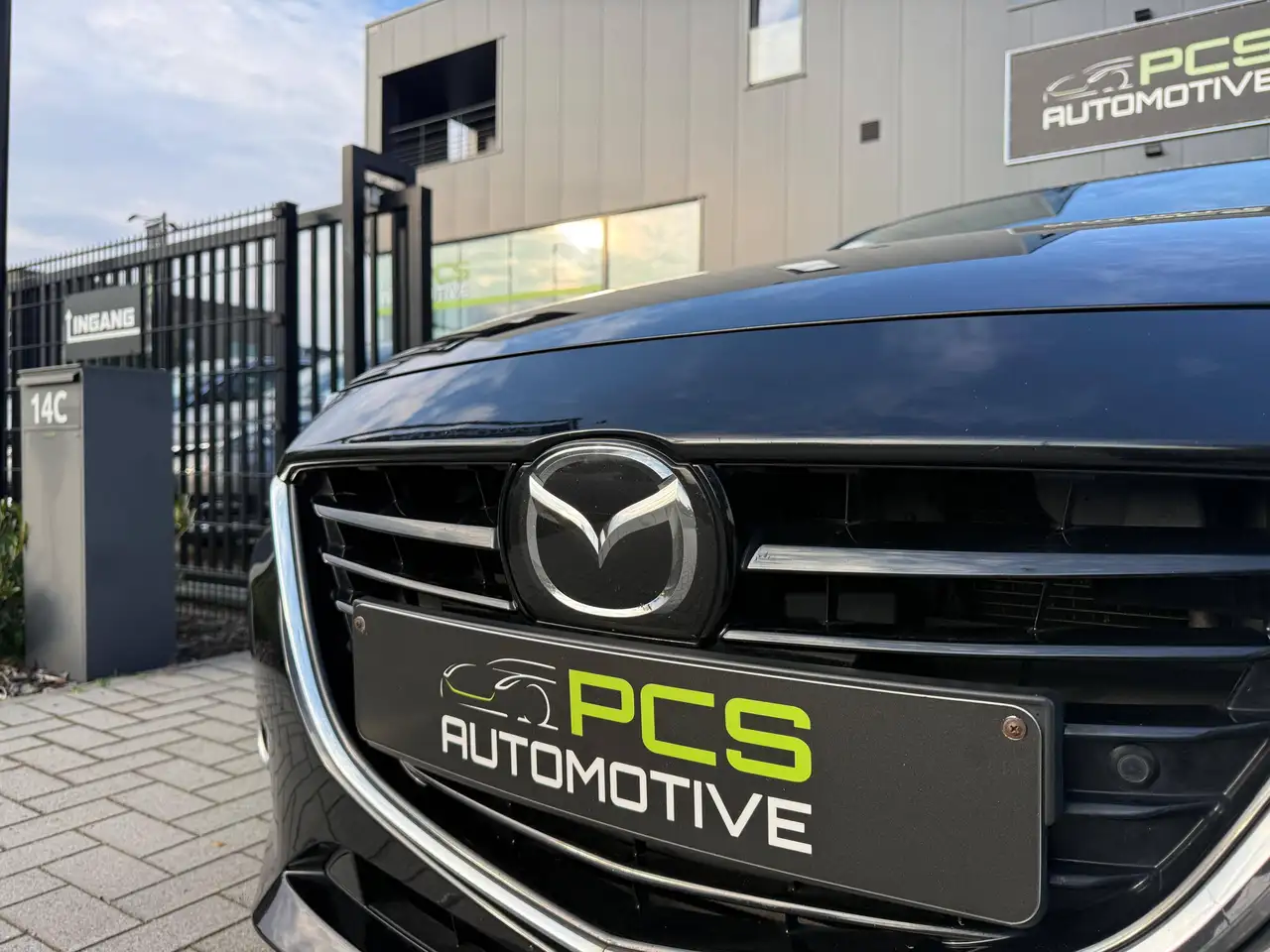 Mazda 3 - 9