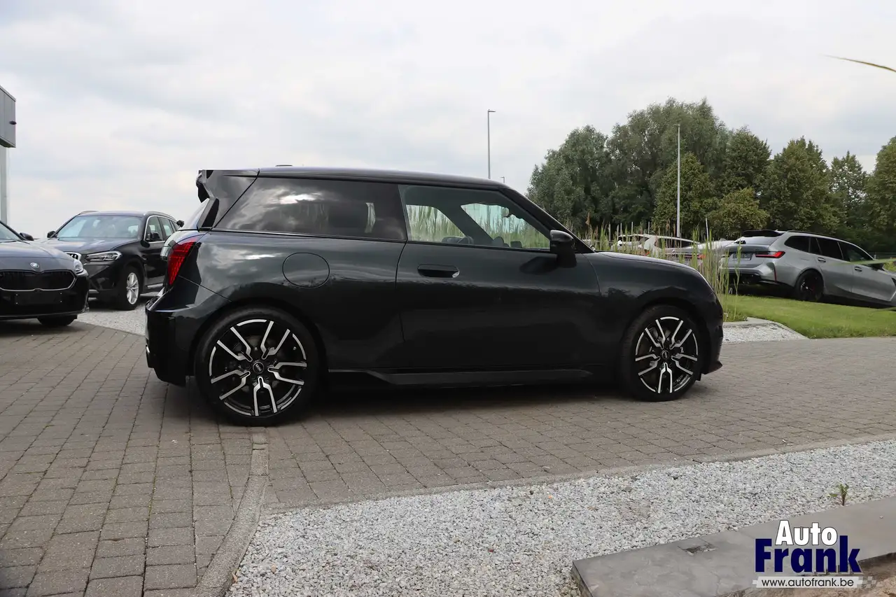 MINI Cooper SE - 8