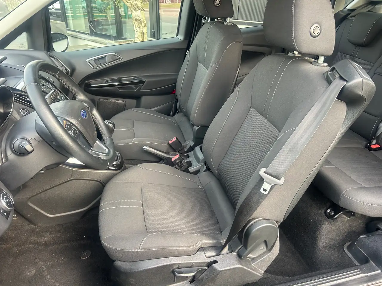 Ford B-Max - 8