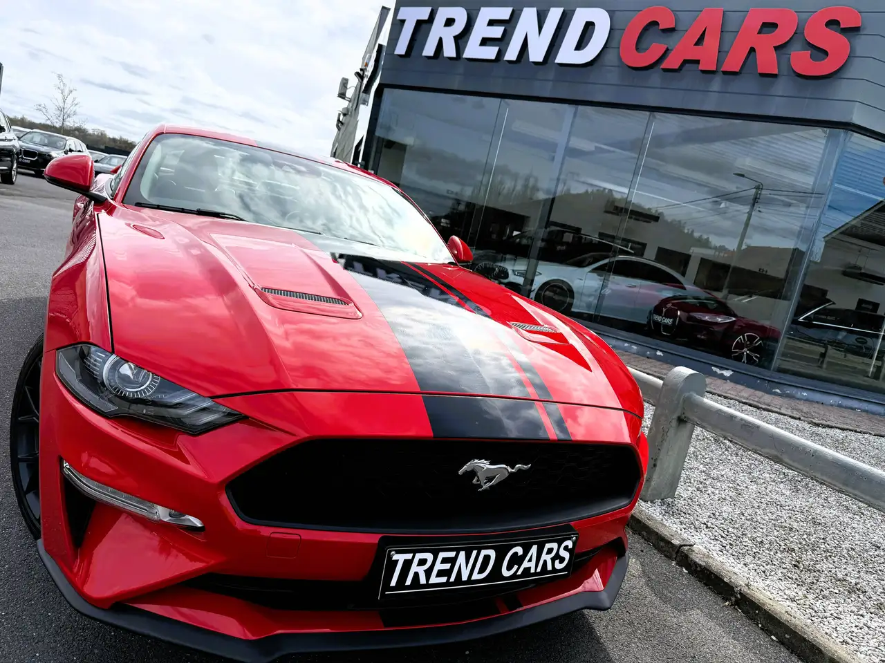 Ford Mustang - 2
