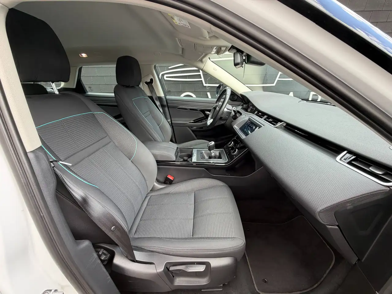 Land Rover Range Rover Evoque - 8