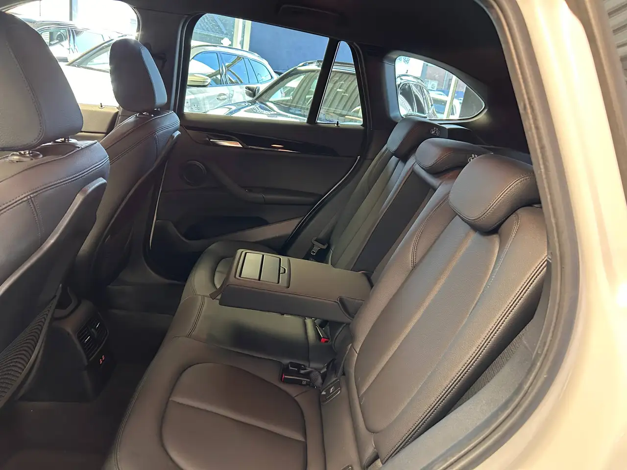 BMW X1 - 8