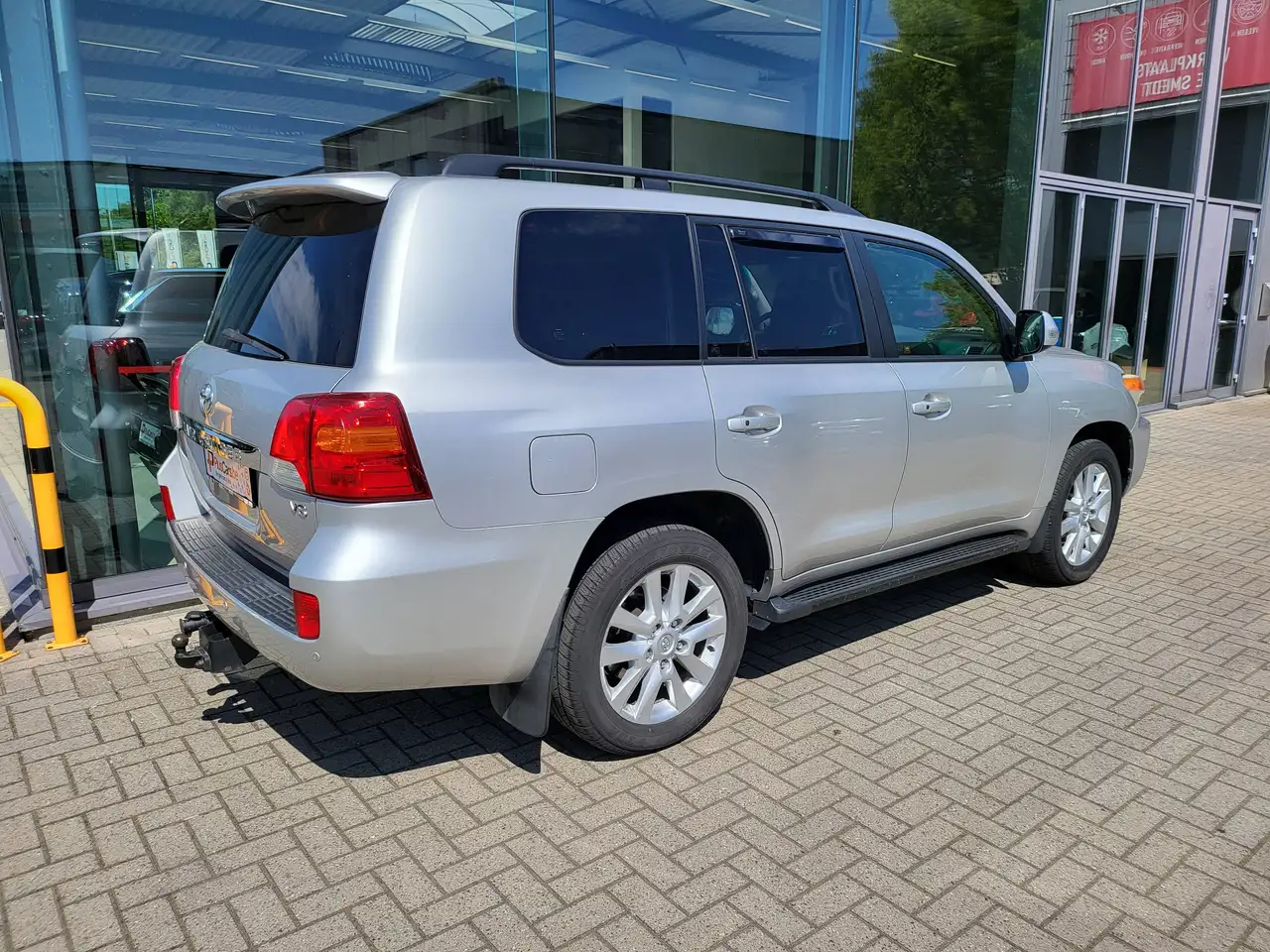 Toyota Land Cruiser - 6