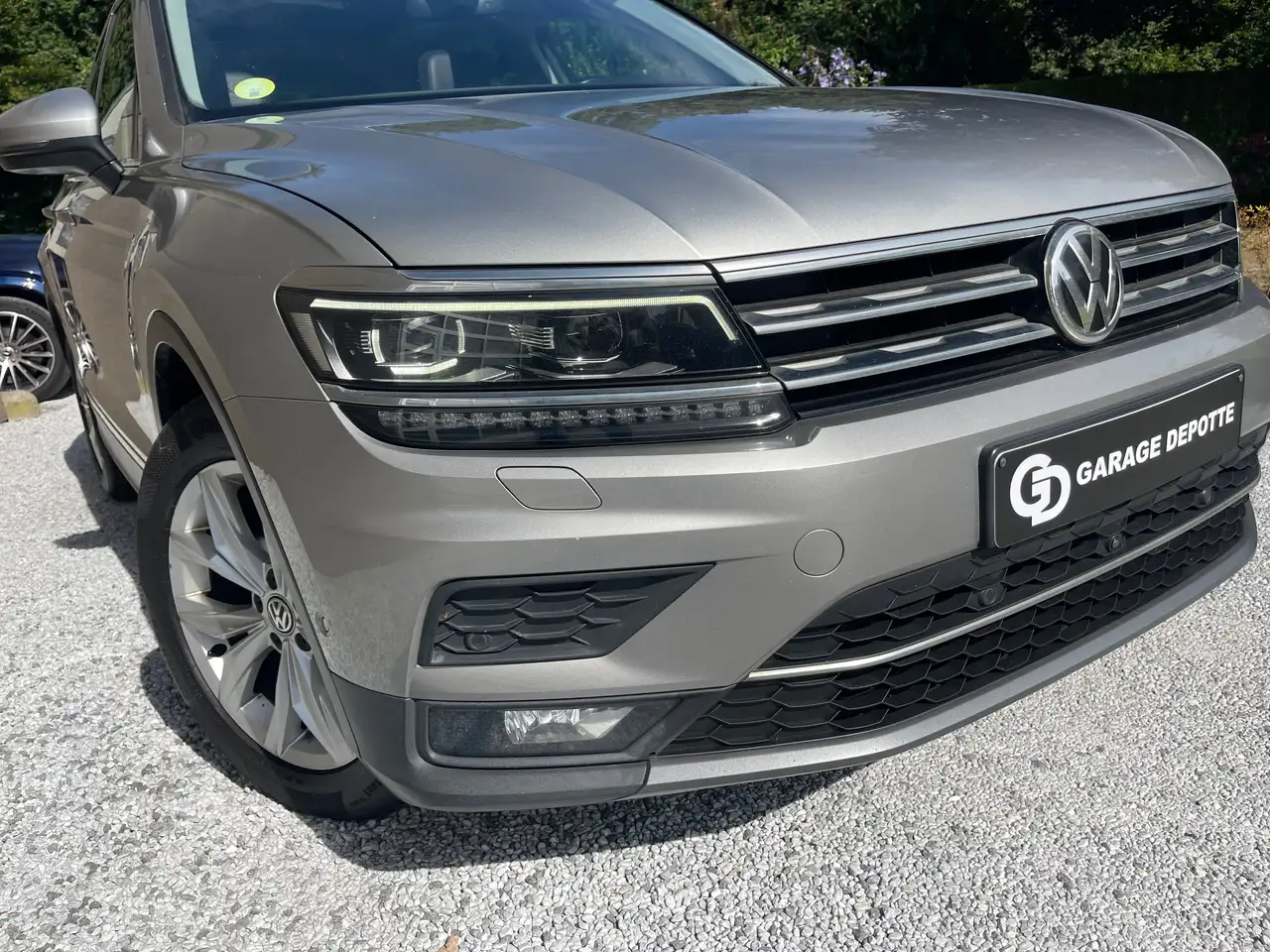 Volkswagen Tiguan - 8