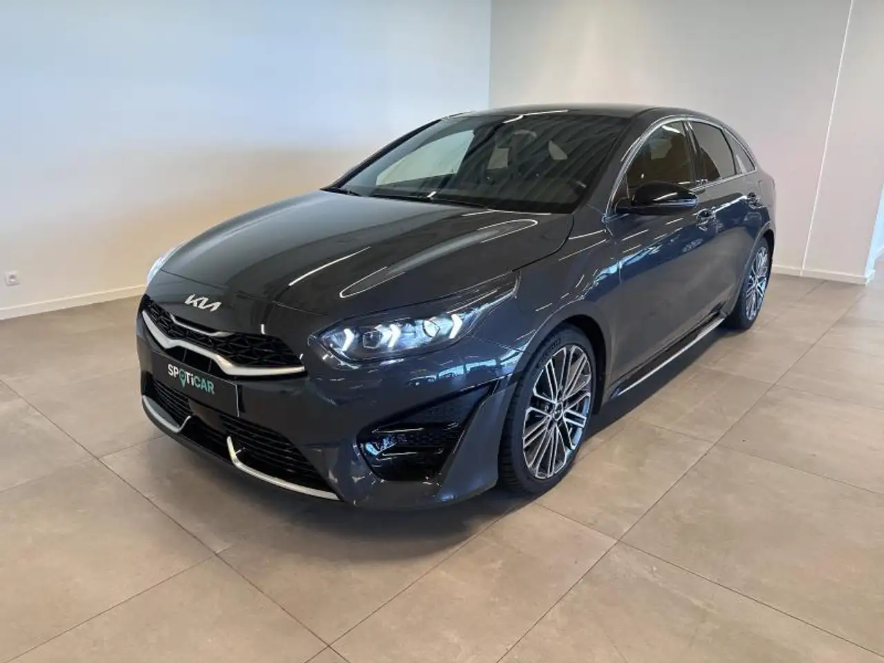 Kia ProCeed - 6