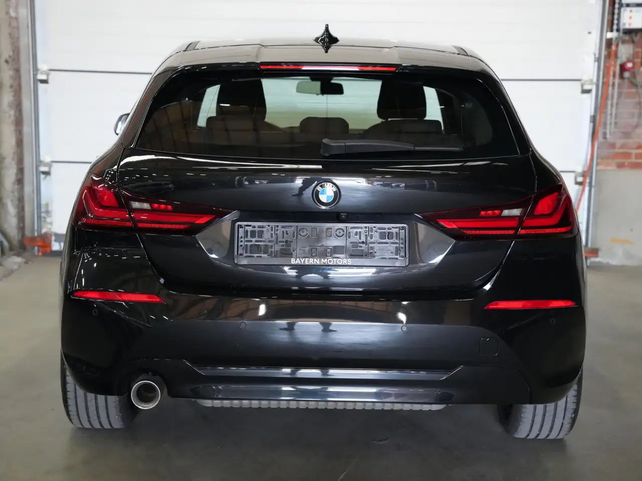 BMW 118 - 6