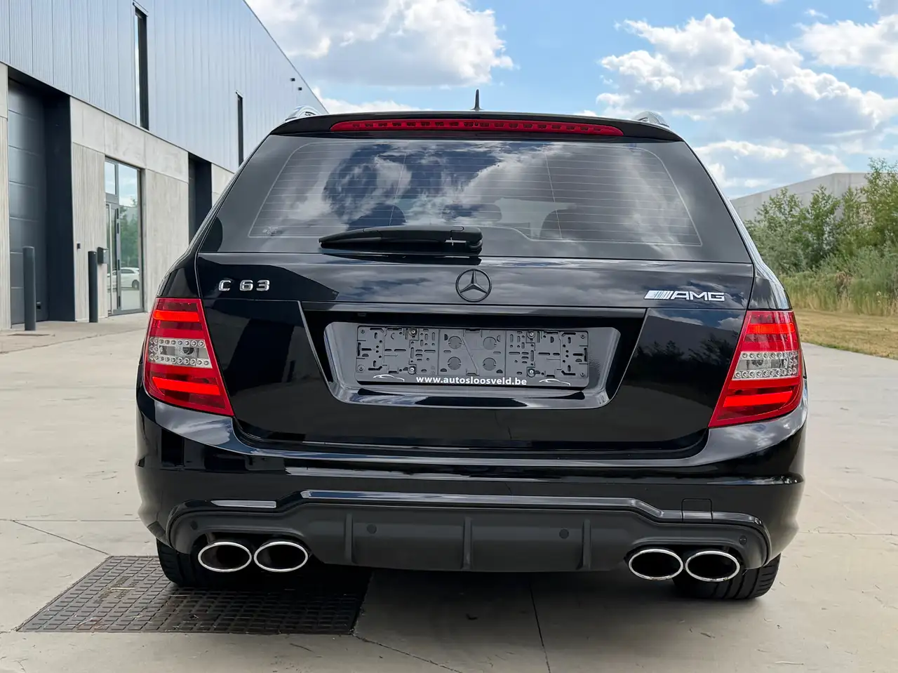 Mercedes-Benz C 63 AMG - 4