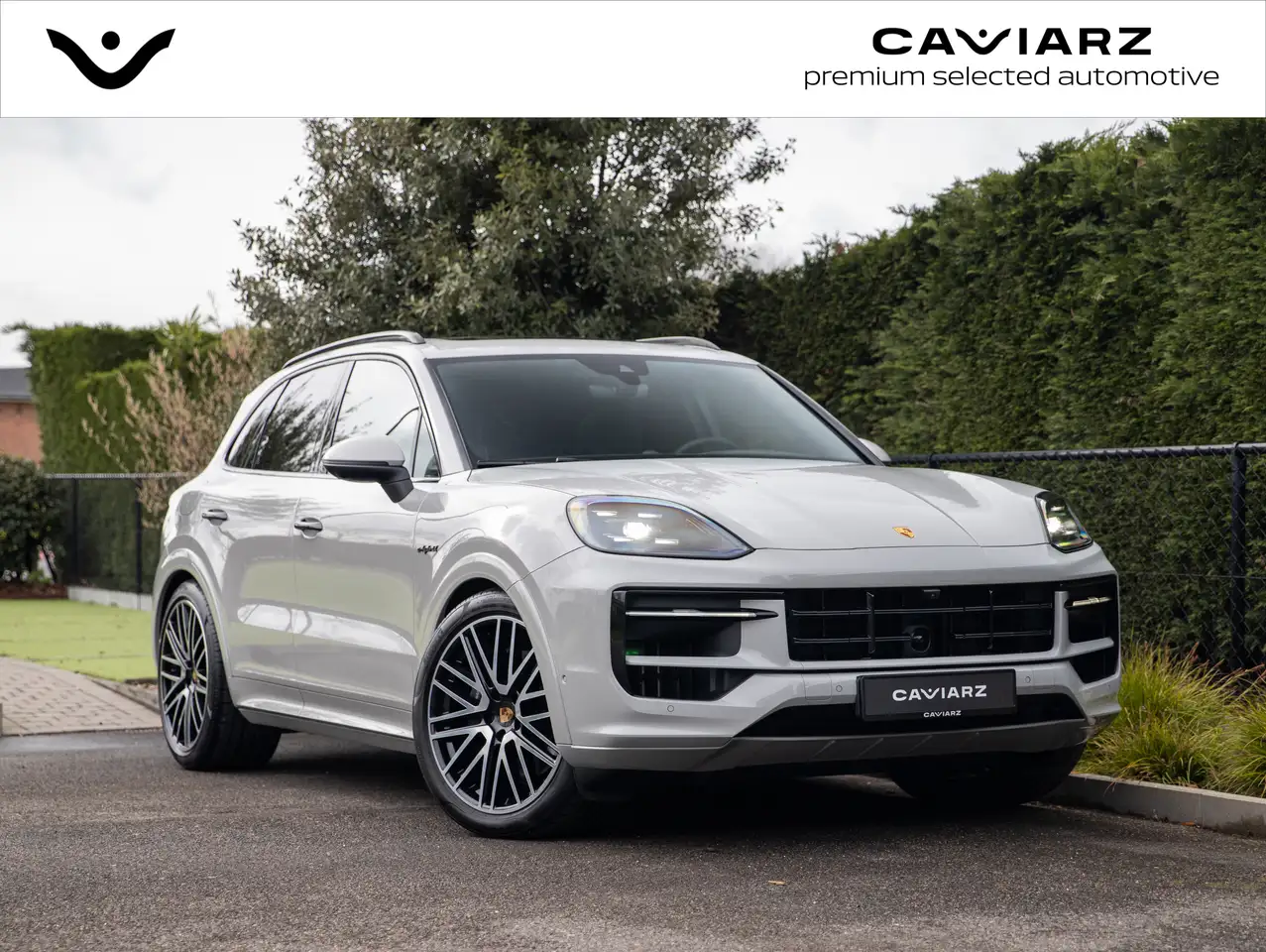 Porsche Cayenne - 1