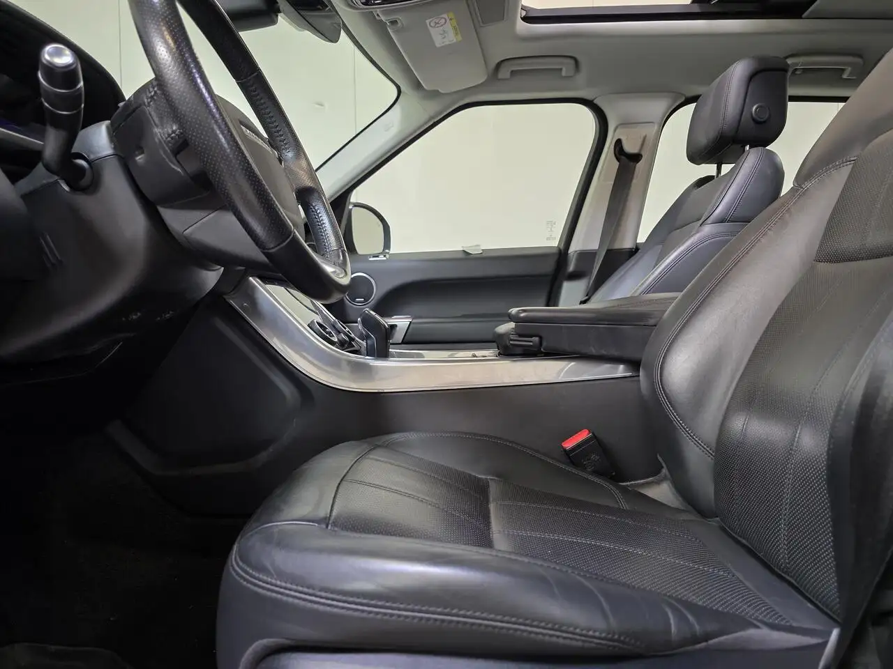 Land Rover Range Rover Sport - 8