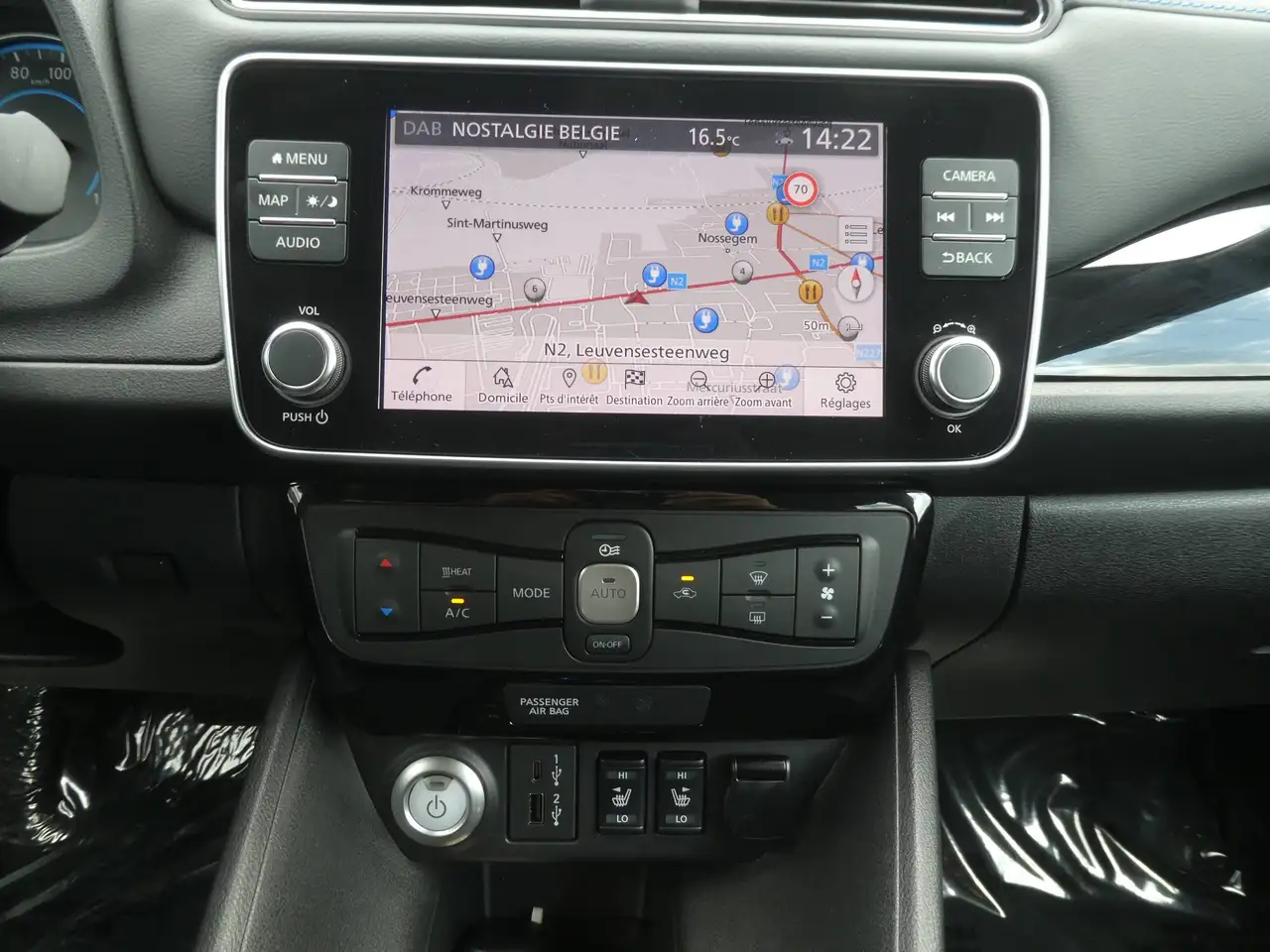 Nissan Leaf - 10