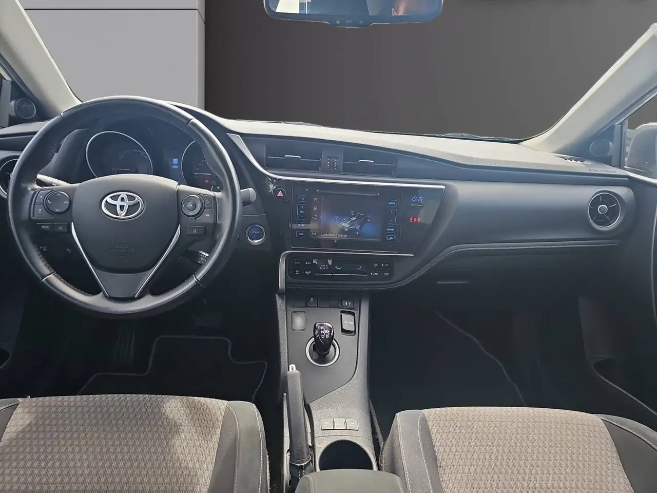 Toyota Auris - 11