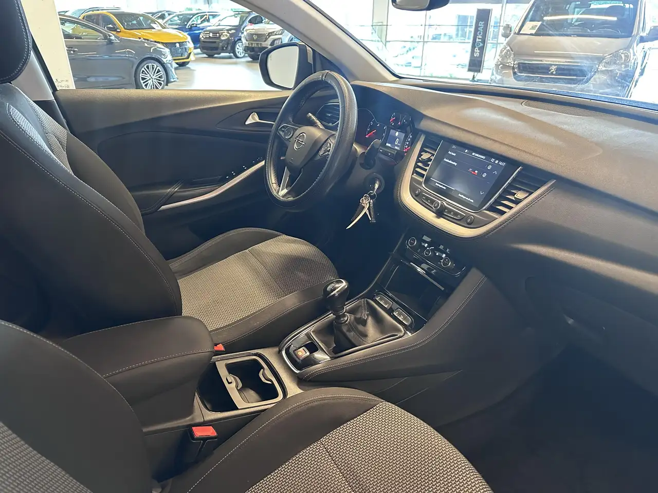 Opel Grandland X - 2