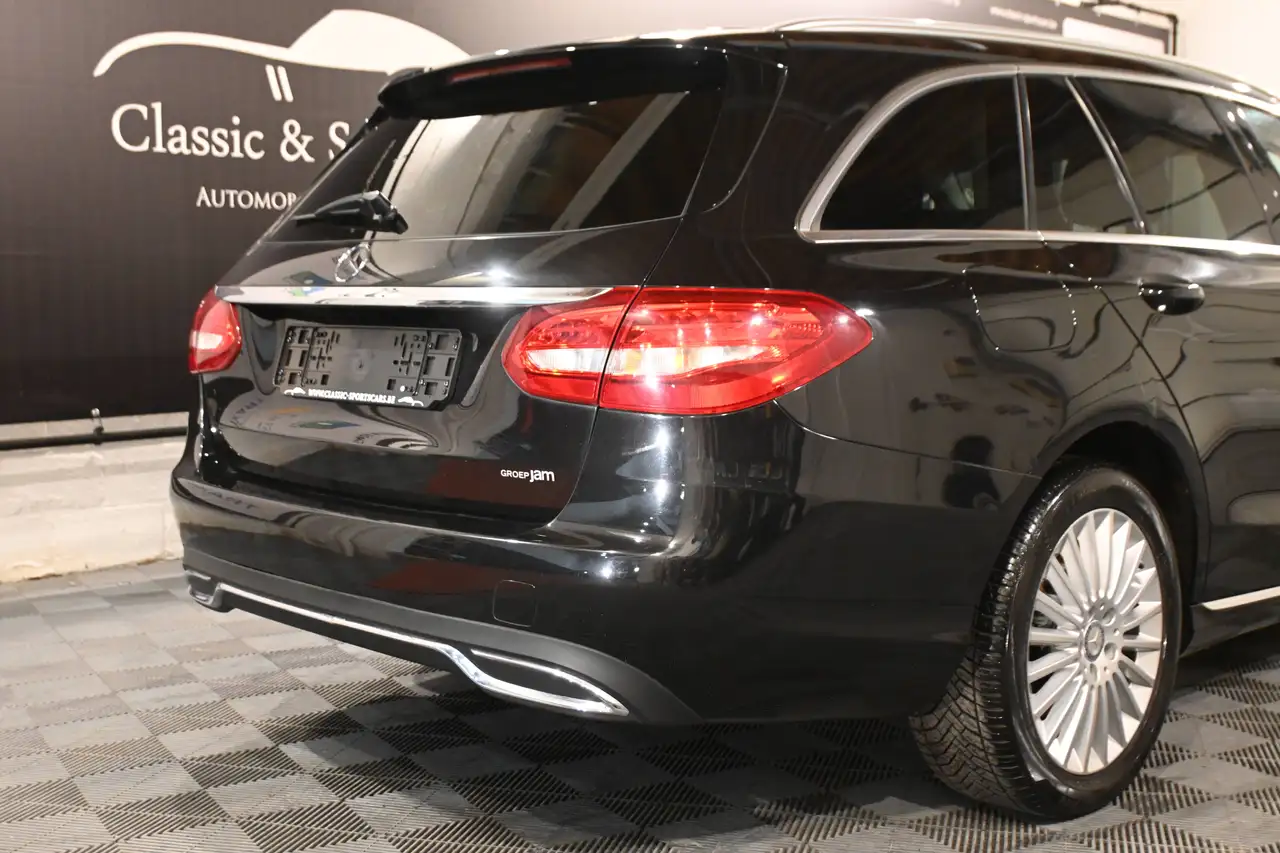 Mercedes-Benz C 200 - 5