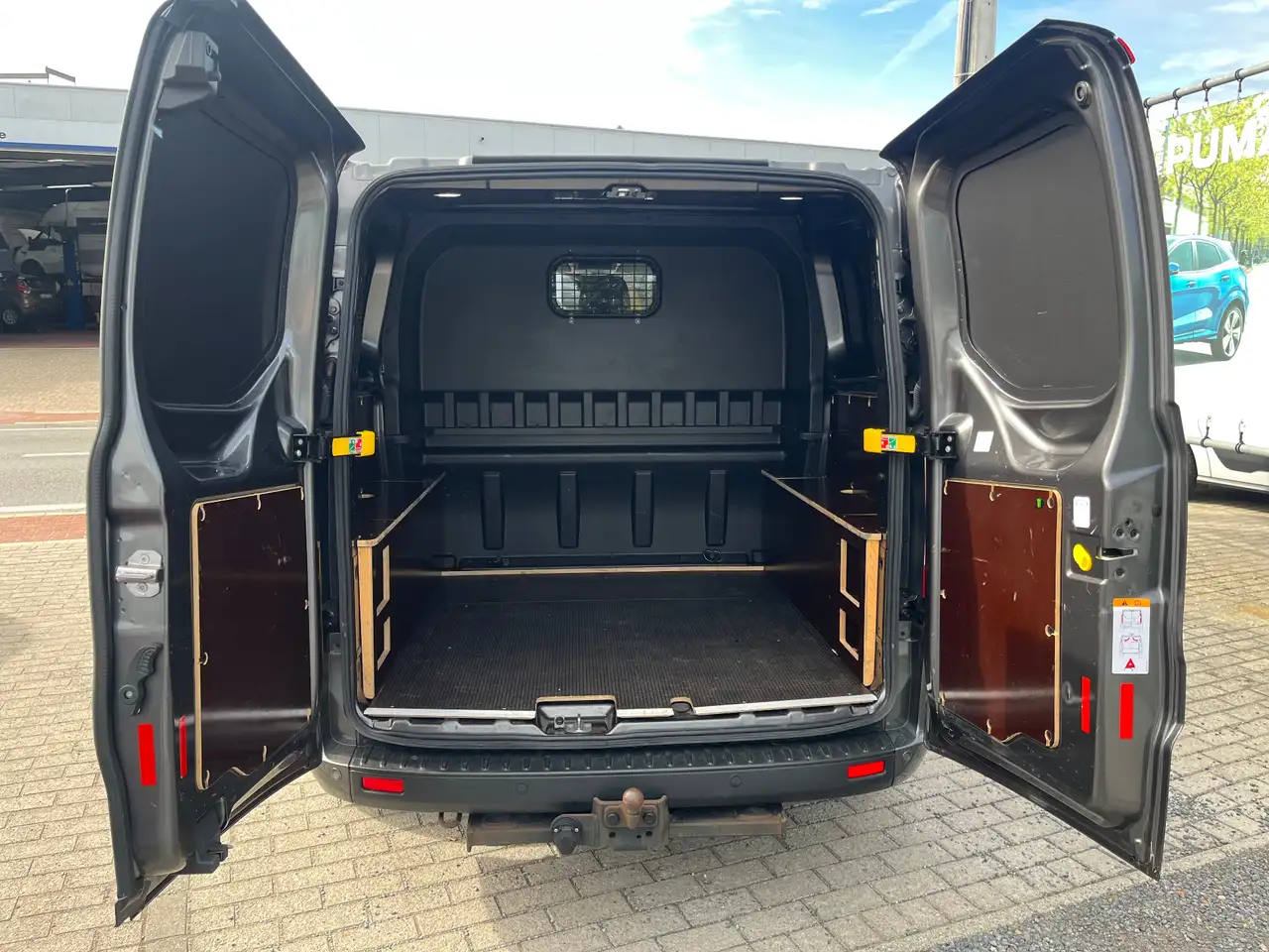 Ford Transit Custom - 10
