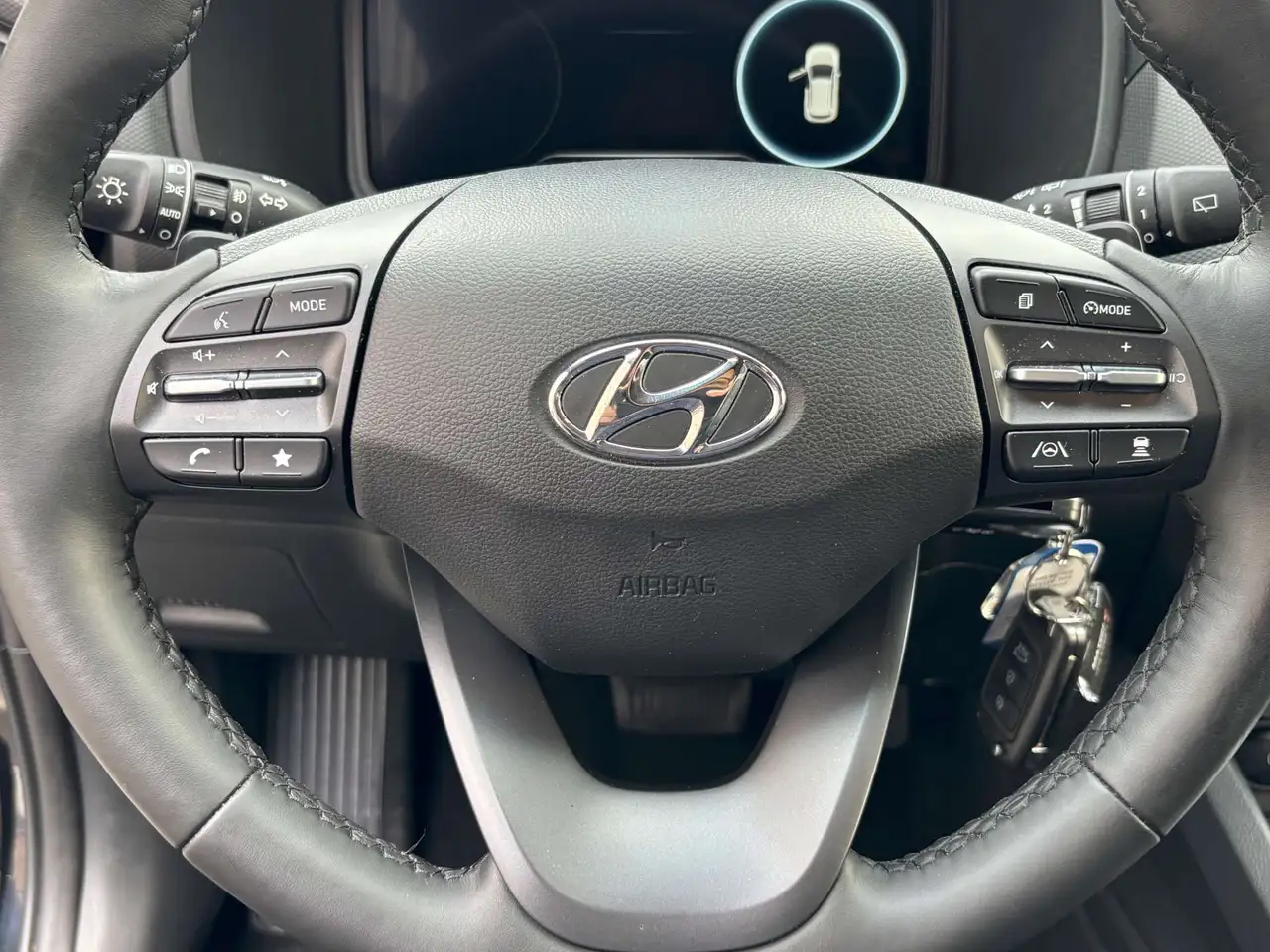 Hyundai KONA - 9