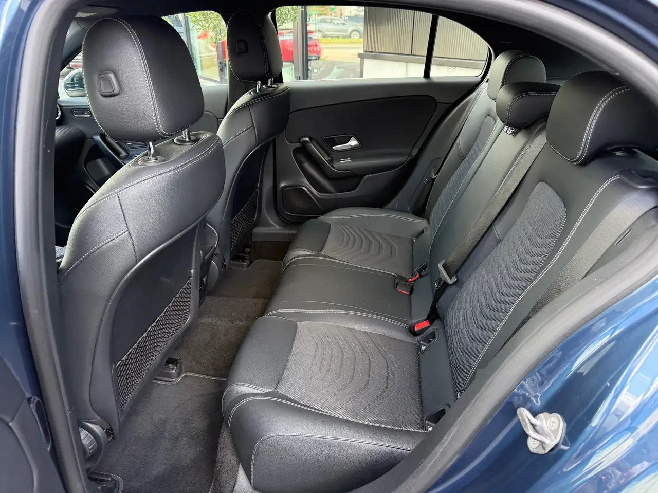 Mercedes-Benz A 180 - 9