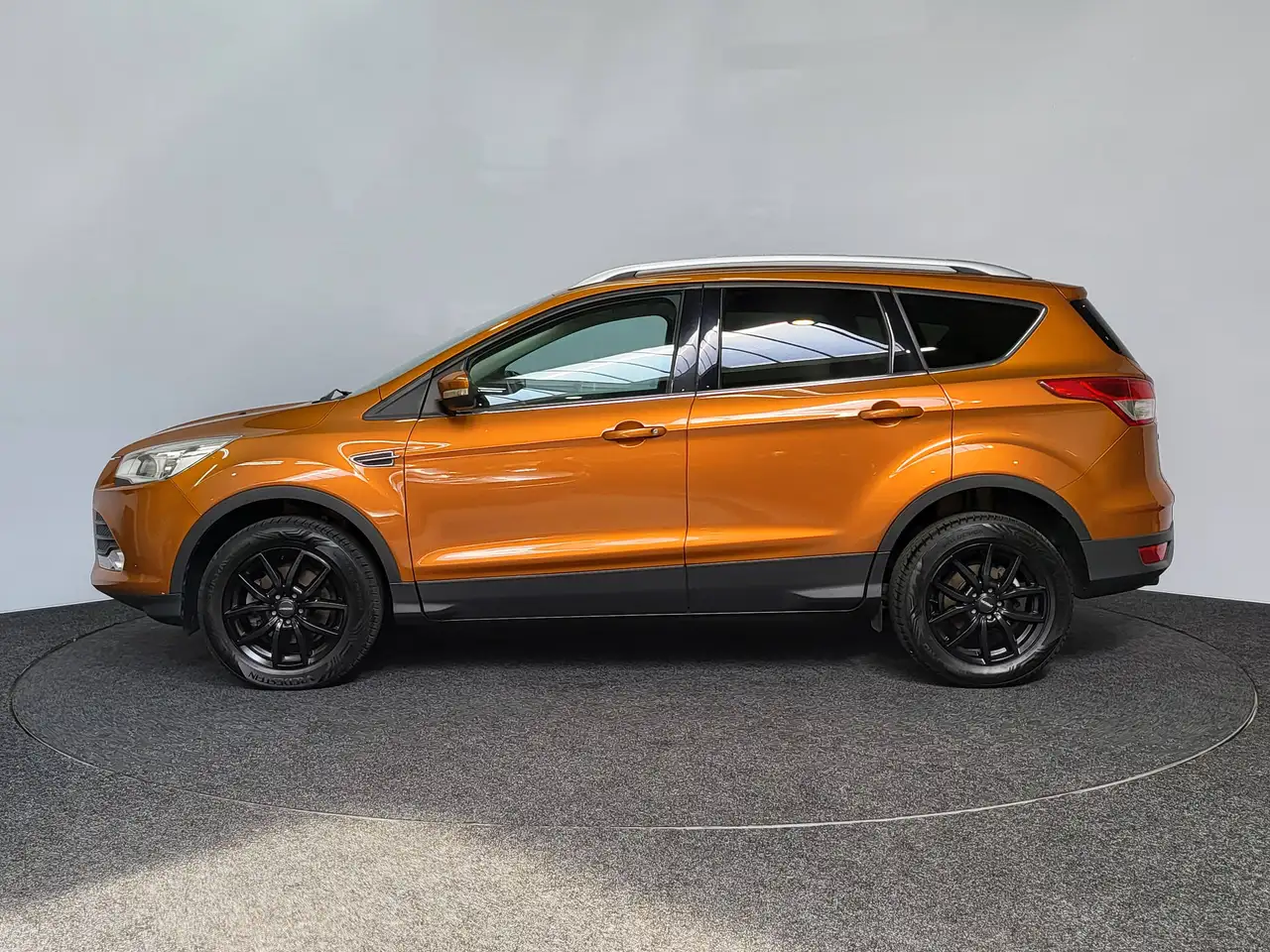 Ford Kuga - 3