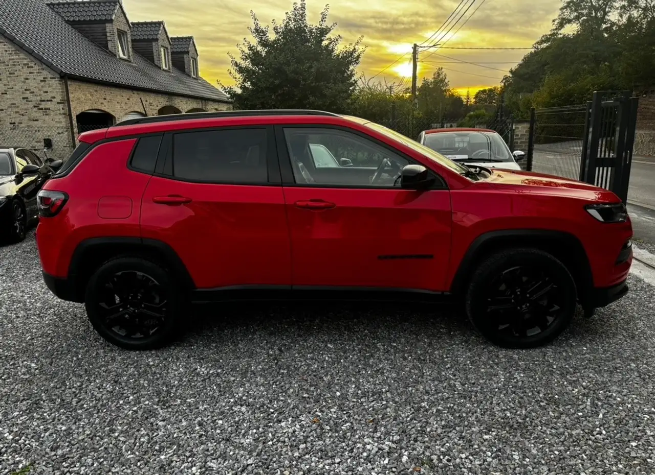 Jeep Compass - 4