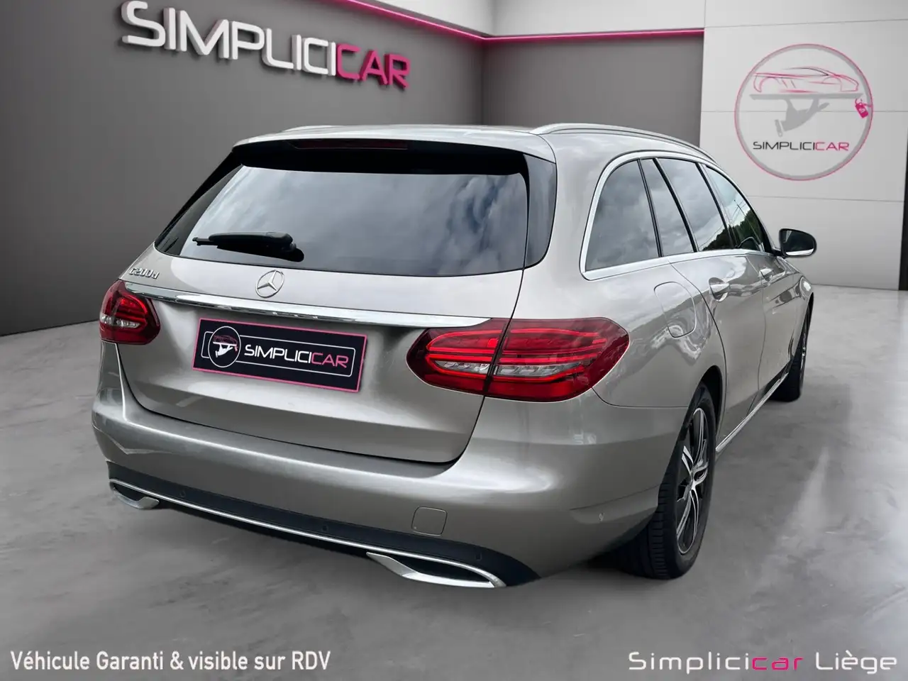 Mercedes-Benz C 200 - 7