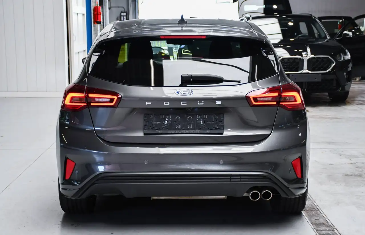 Ford Focus - 5