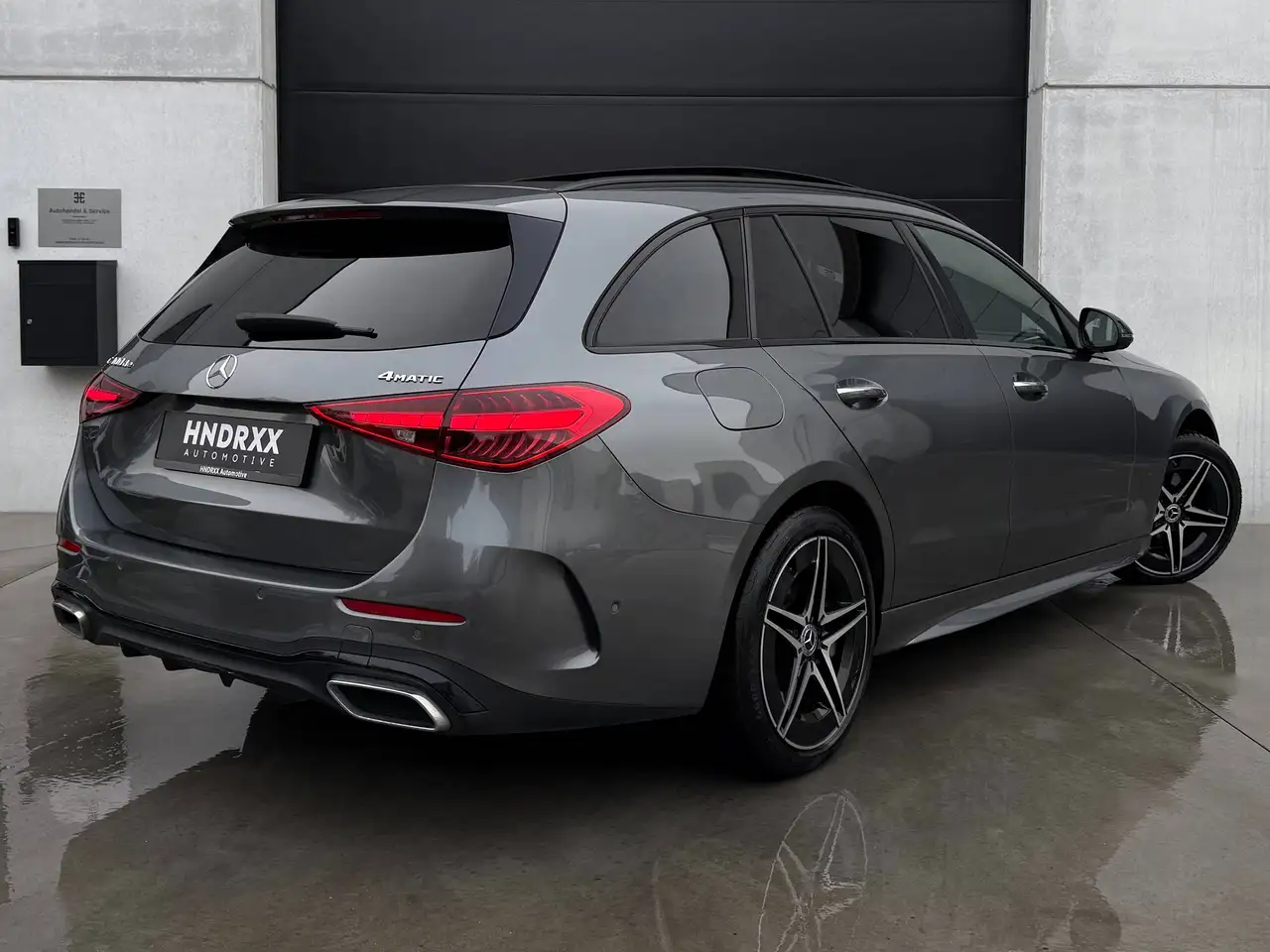 Mercedes-Benz C 300 - 5