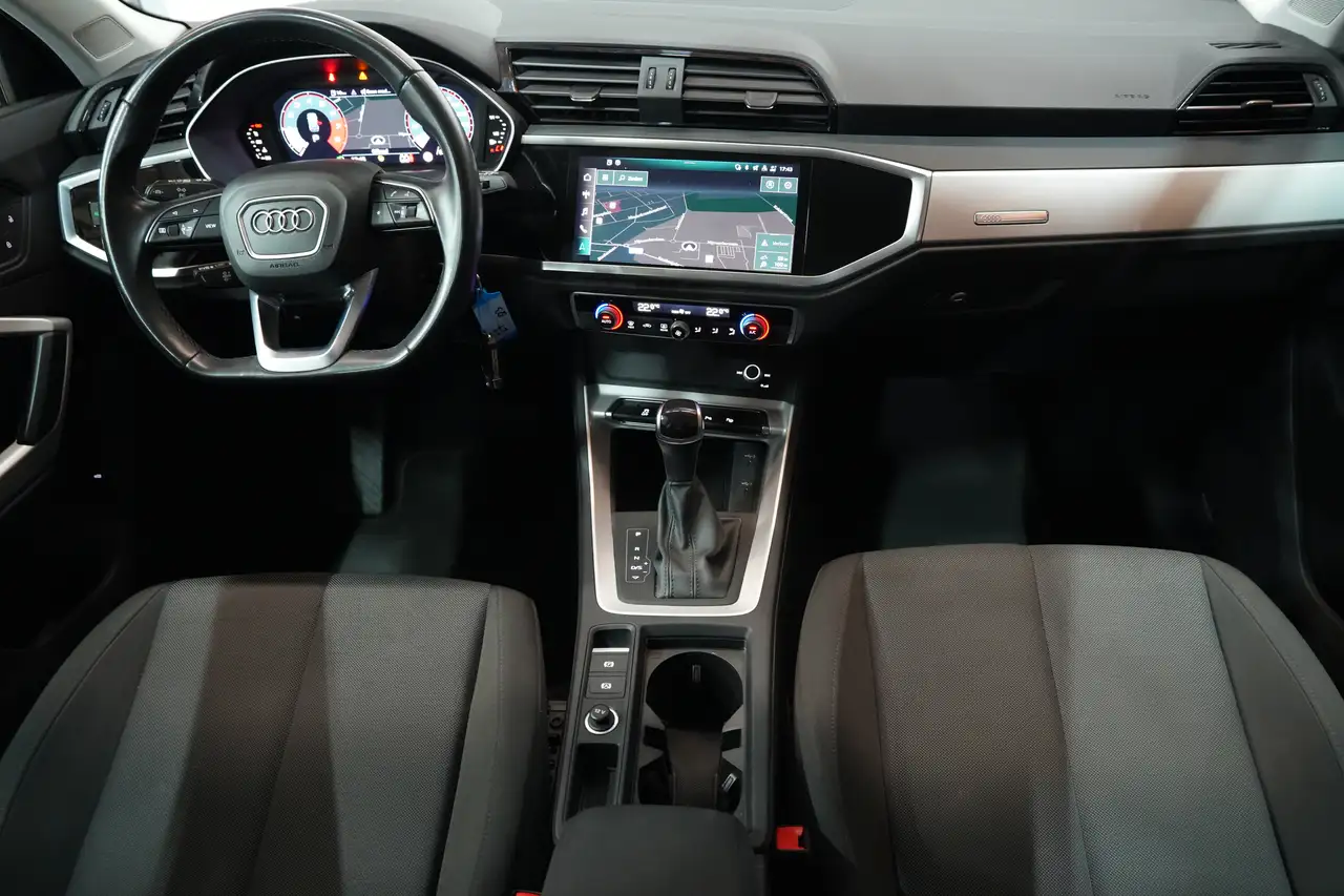 Audi Q3 - 3