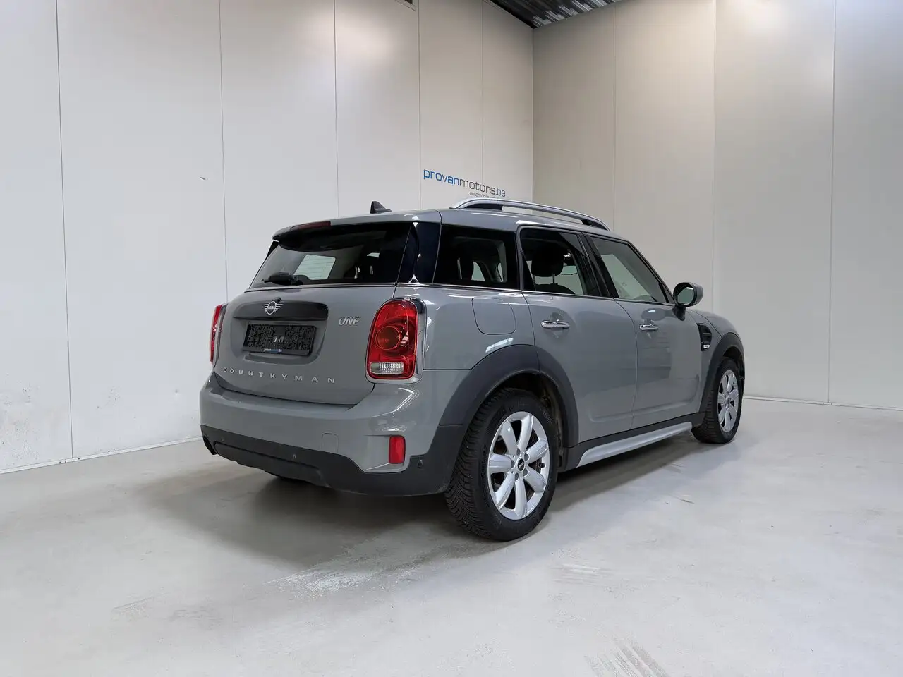 MINI One Countryman - 3