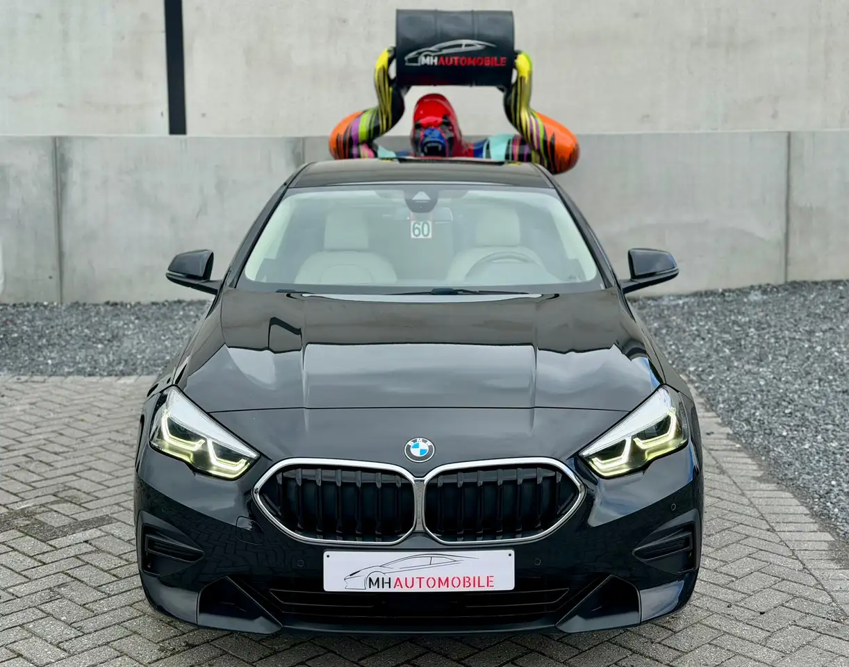 BMW 218 - 4