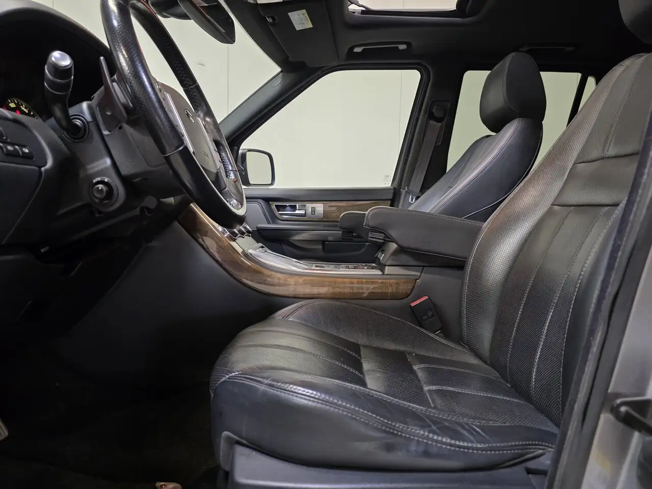 Land Rover Range Rover Sport - 9