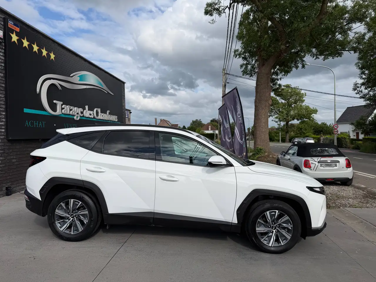 Hyundai TUCSON - 2