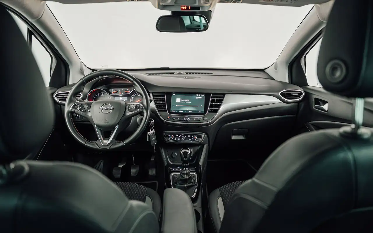 Opel Crossland X - 9
