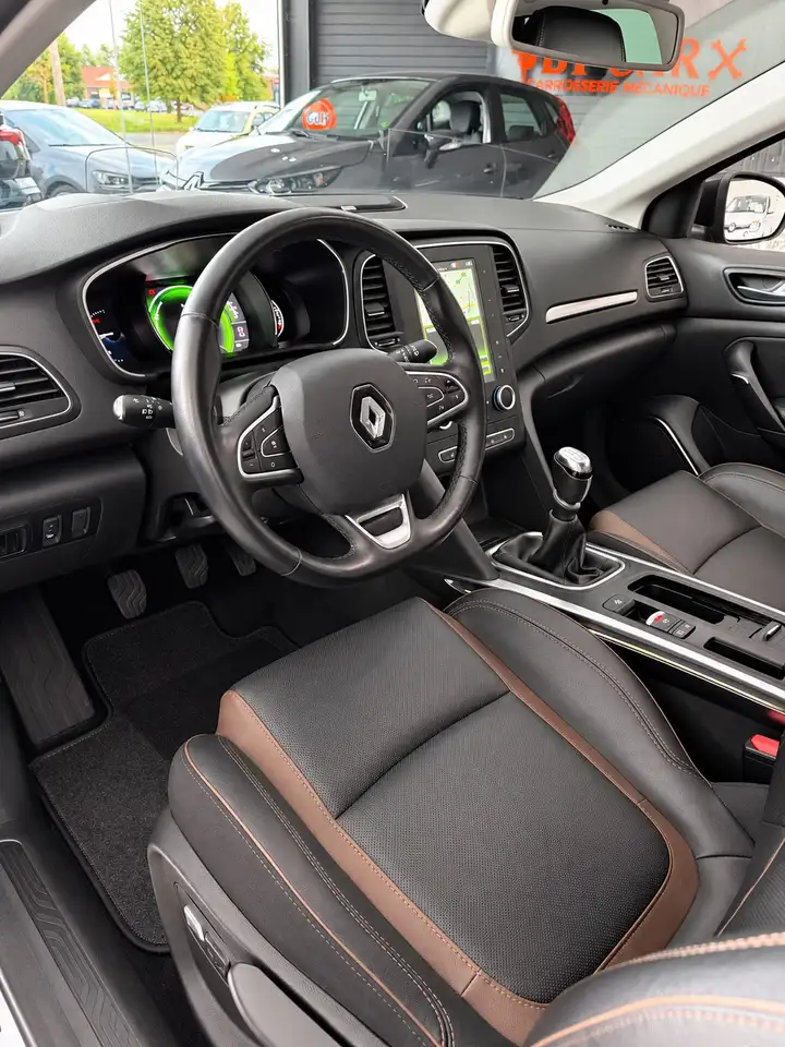 Renault Megane - 8