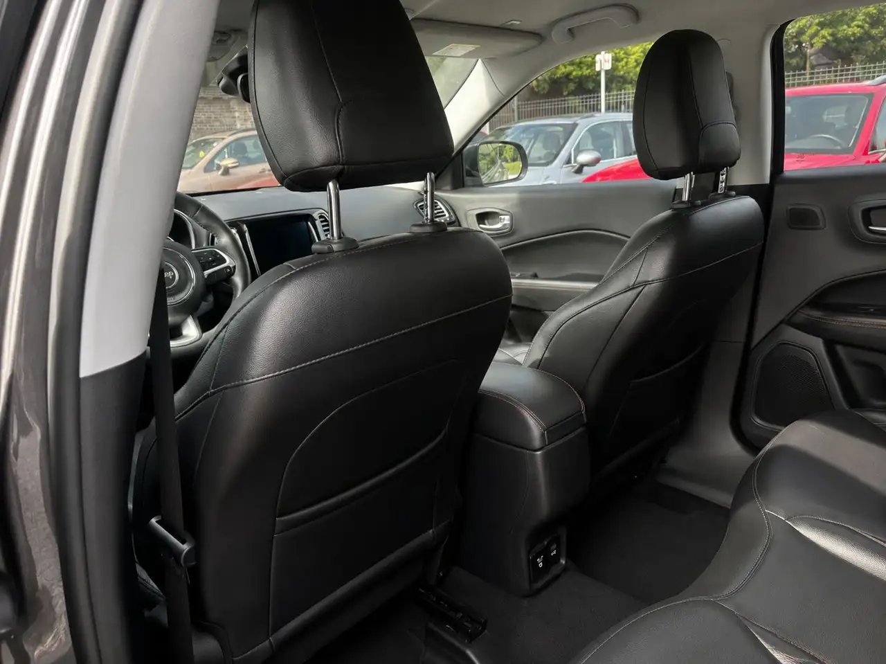 Jeep Compass - 8