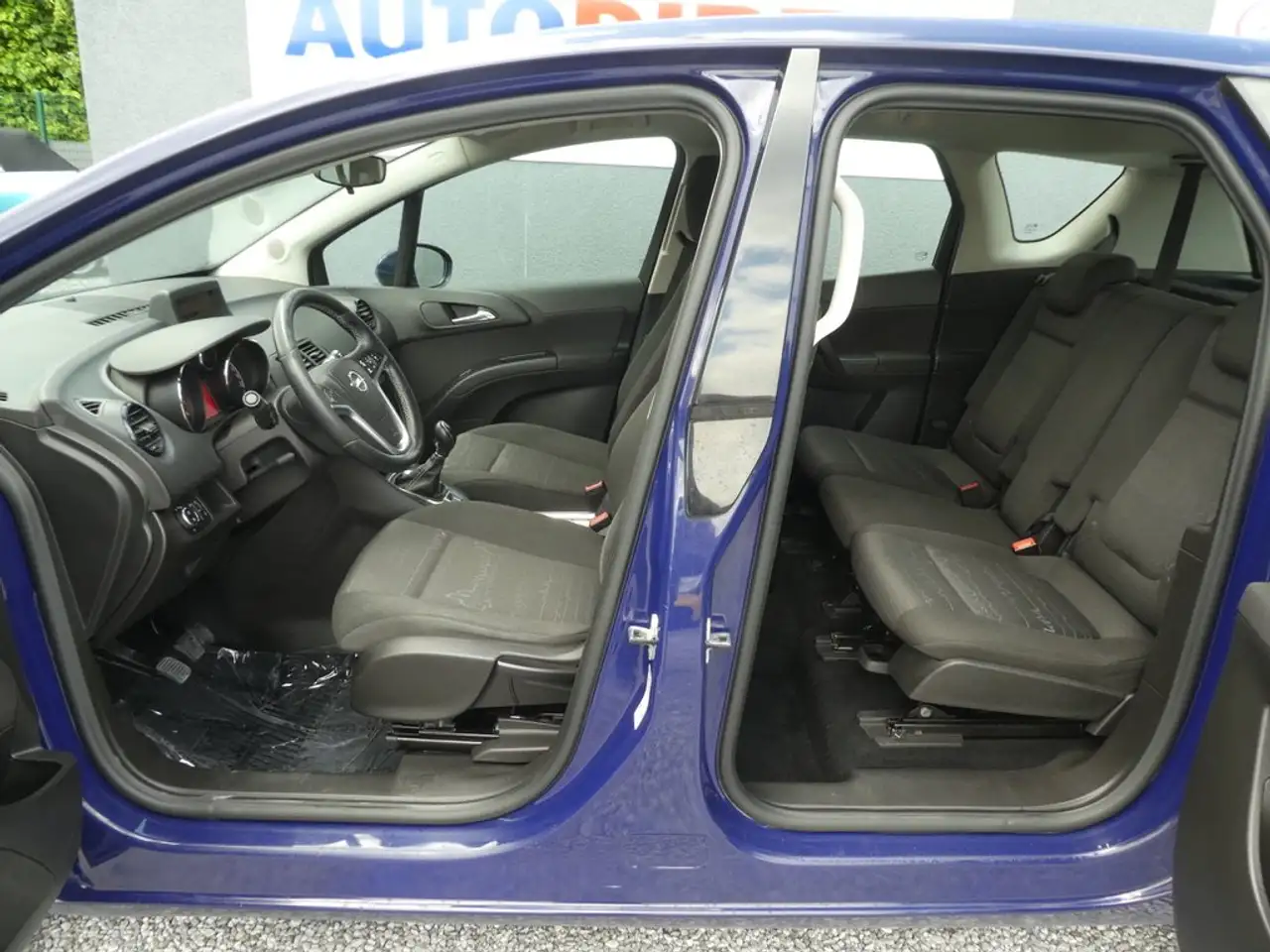 Opel Meriva - 12