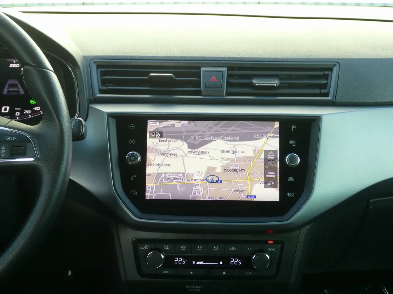 SEAT Arona - 10