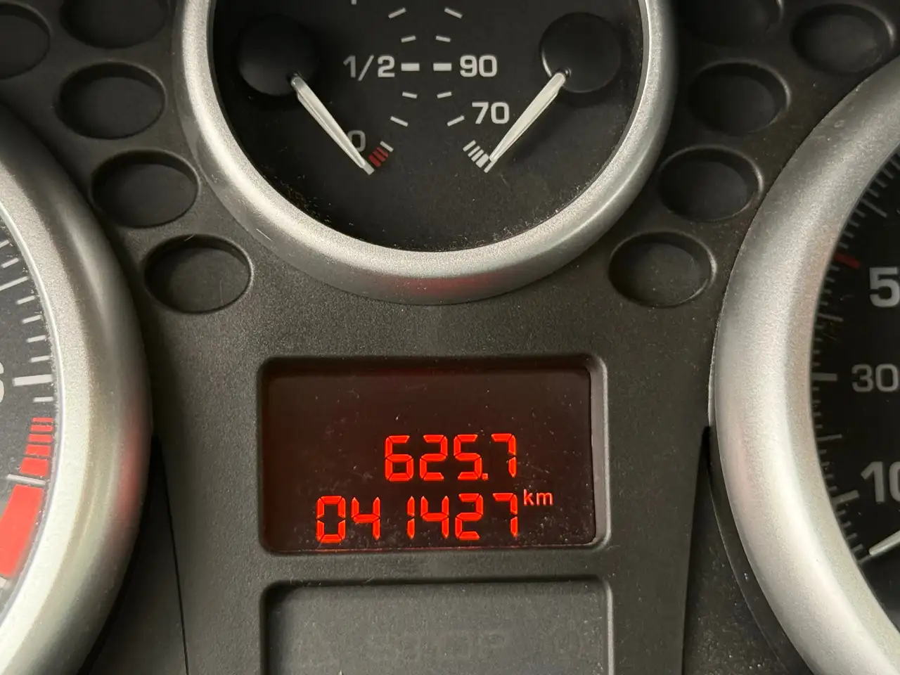 Peugeot 207 - 11