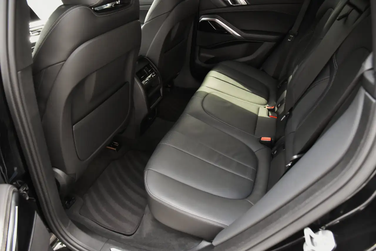 BMW X6 - 12