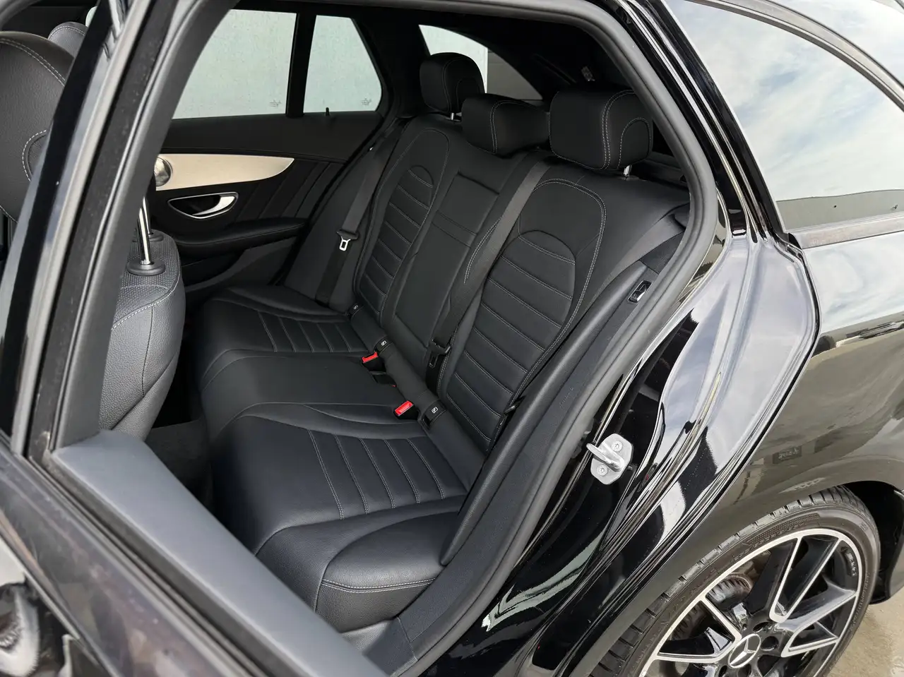 Mercedes-Benz C 43 AMG - 10